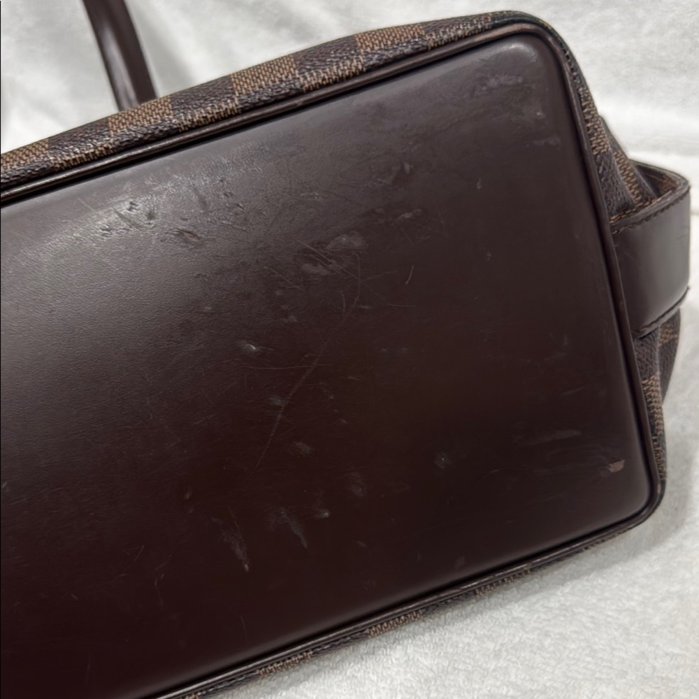 Louis Vuitton Brown Checkered Shoulder Bag - Picture 12 of 14
